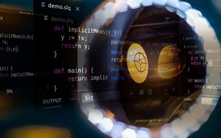 上杭 api php源码,下载的php源码怎么运行呢？